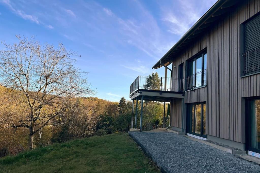 The Forest Retreat- Luxurioese Ferienwohnung Mit Privater Sauna Wermelskirchen Exterior foto